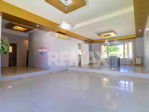 Casa en Alquiler en Neuquén, USD 5.000