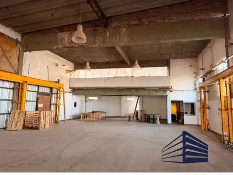 850m2 EN ALQUILER MALVINAS ARGENTINAS
