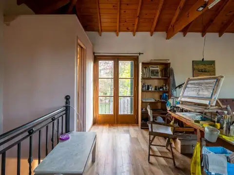 Casa 5 ambientes con 4 baños