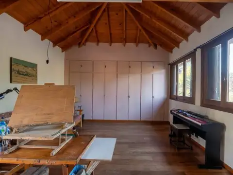 Casa en Venta en Barrio el Cazador, USD 349.999