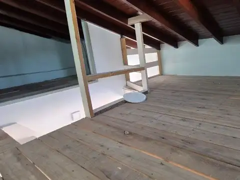 Depto Tipo Casa en Alquiler 50 años