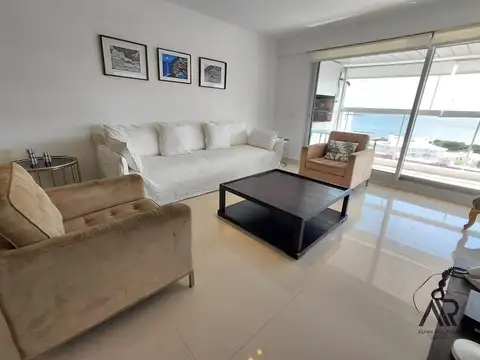 Departamento 5 ambientes con 4 baños