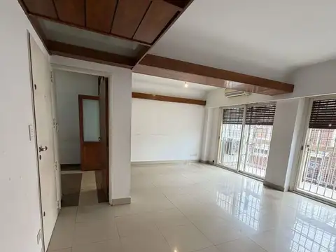 ALBERDI 100, Piso 1