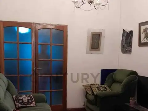 Cassaffousth Carlos 1800, Piso 0