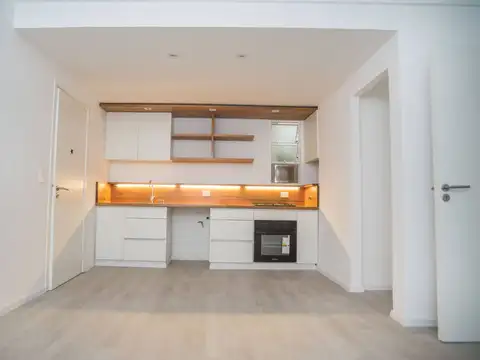 OPORTUNIDAD DEPARTAMENTO 3 AMBIENTES RECICLADO A NUEVO