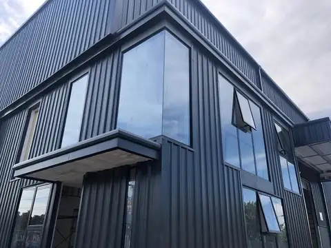 Presidente Ortiz nº 2490 Esq. Moreno