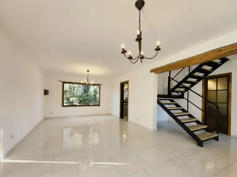 Casa en Venta en Manuel Alberti, USD 269.000