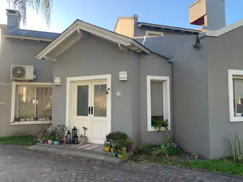 Casa en Venta en María Elena, USD 240.000