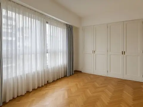 Departamento en Venta con 2 cocheras