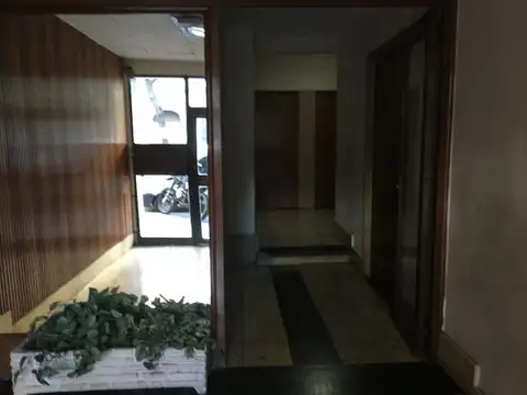 Dr M Moreno 3600, Piso 5