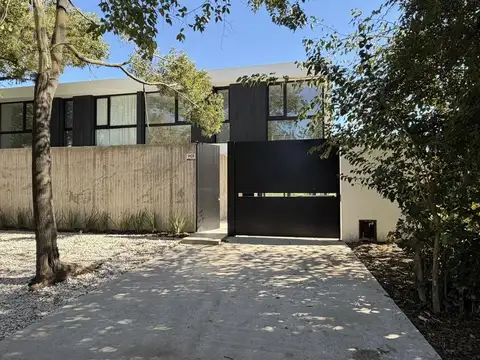 Casa a estrenar en Gonnet
