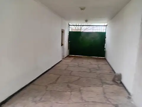 Depto Tipo Casa en Alquiler de 2 dormitorios