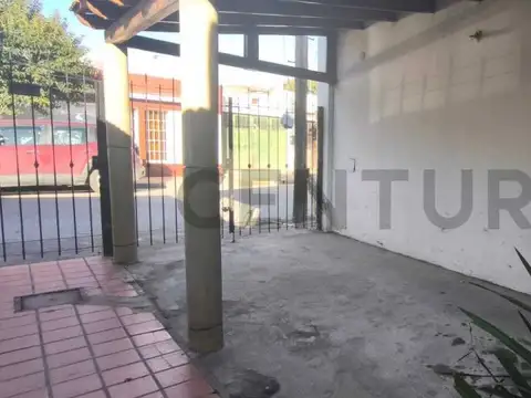 HERMANDARIAS 3200, Piso 0