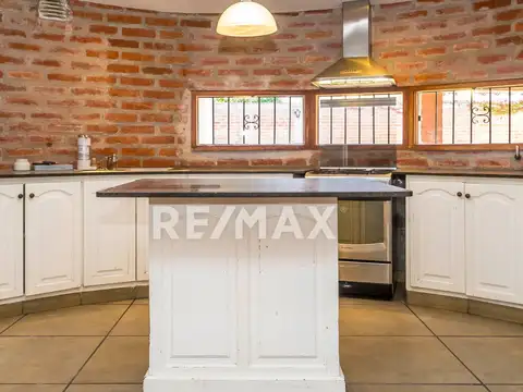 Casa en Venta en Zona Oeste, USD 240.000