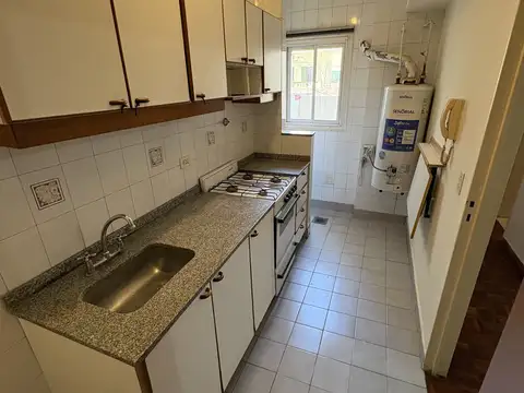 Departamento en Alquiler en Almagro Sur, $ 550.000