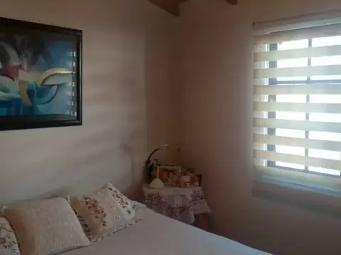 Excelente Duplex 3 Ambientes con fondo y cochera en Venta  en Castelar, - AMA0057_LP545126_8