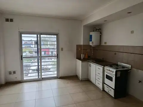 General Antonio José De Sucre 400, Piso 2