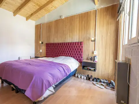 Casa 6 ambientes con 4 baños