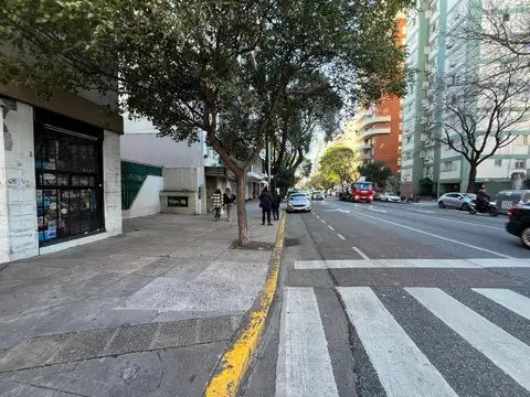 Avenida Directorio 600
