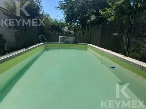 Venta Casa dos dormitorios con piscina en 7bis entre 636 y 637 Sicardi