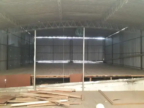 Galpon en Venta en San Miguel, USD 220.000