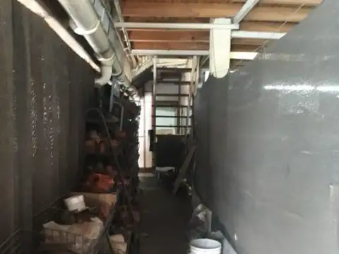 Williams Morris 3000