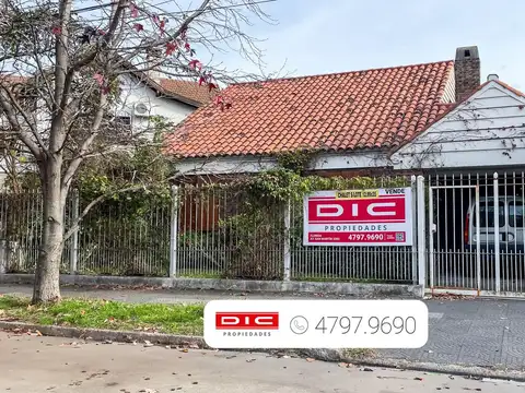 Casa 4 Dormitorios Venta - Florida Mitre/Este