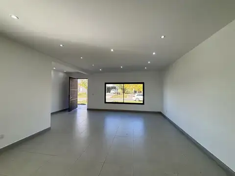 VENTA CASA SAN SEBASTIAN AREA 12