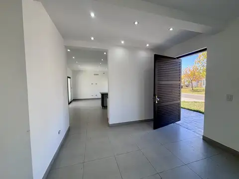 Casa en Alquiler al Noreste
