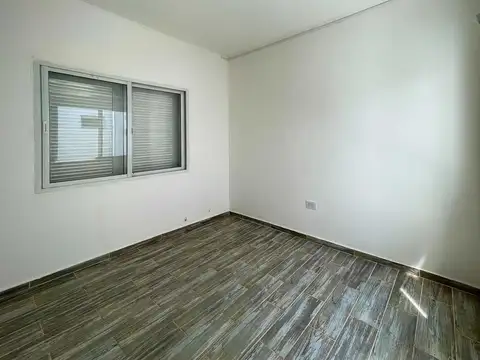 Casa 2 dormitorios + Gran Galpón a ESTRENAR!