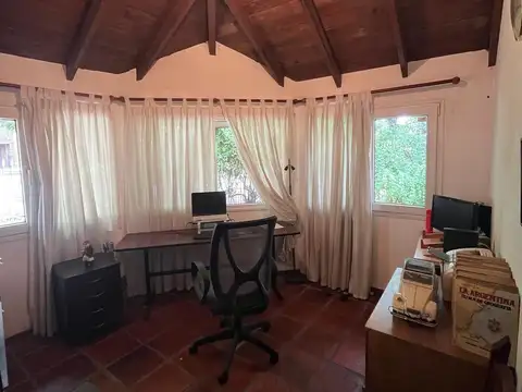 Casa en Venta en Manuel B Gonnet, USD 330.000