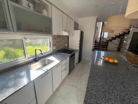 Casa en Venta en San Vicente, USD 290.000