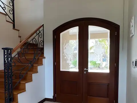 Casa en Venta de 5 dormitorios