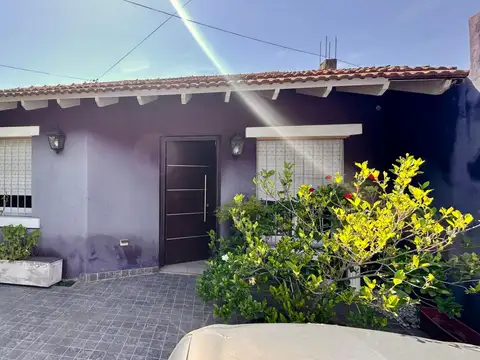 venta casa chalet 3 ambientes castelar