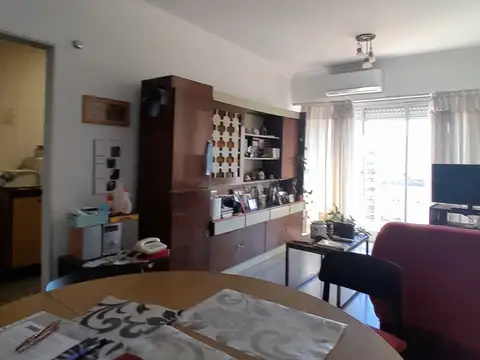Departamento 2 ambientes en venta Balcon piso 5 al contrafrente