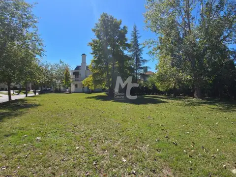 Terreno en Venta en Septiembre, USD 210.000