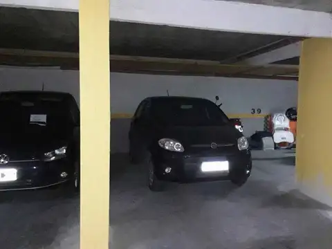 Cochera en Venta Fija