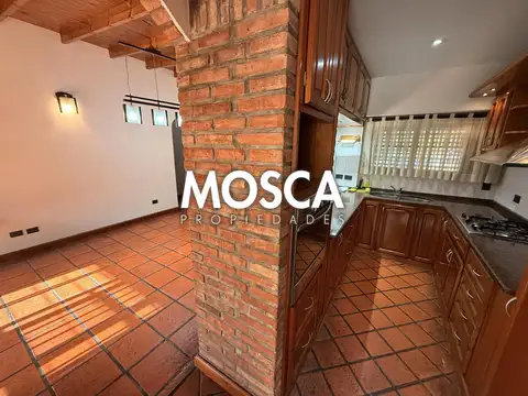 Casa en Alquiler al Este
