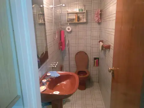 Casa en Venta con 4 cocheras