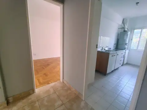 Depto Tipo Casa en Alquiler de 3 ambientes