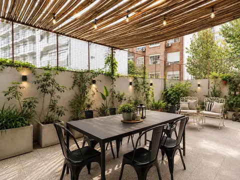 VENTA PH de 4 ambientes con dependencia, patio y terraza en Belgrano