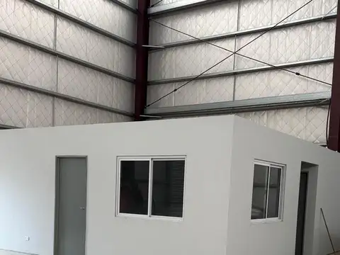 ALQUILER | GALPÓN A ESTRENAR EN PARQUE INDUSTRIAL LOS CARDALES