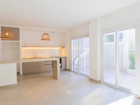 Depto Tipo Casa en Venta de 1 dormitorio