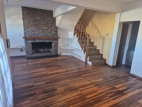Casa en Venta en General Roca, USD 180.000