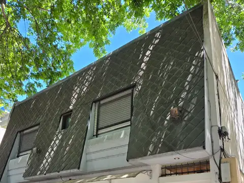 PH 3 AMBIENTES AMPLIOS  - SIN EXPENSAS - IMPECABLE  SIN BALCON - 1ERO POR ESCALERA