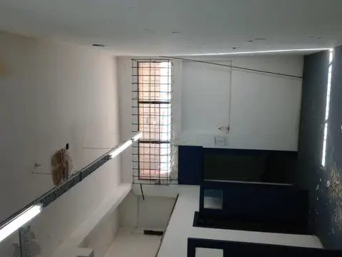 Local en Venta en Pompeya, USD 265.000