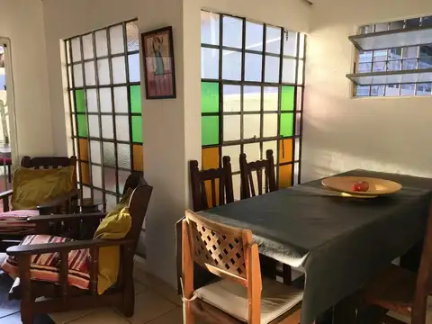 Bolivar 1700, Piso 1