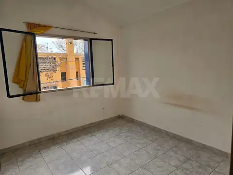 Departamento en Alquiler en Cipolletti, $ 900.000