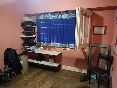 VENTA CASA CIUDADELA EN ESQUINA 4 AMB+DEPTO 3 AMB