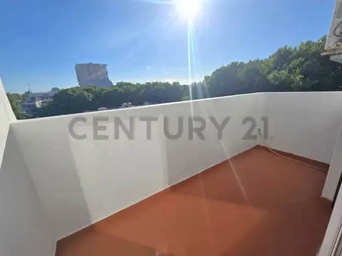 Venta Departamento 2 ambientes Villa General Mitre muy Luminoso